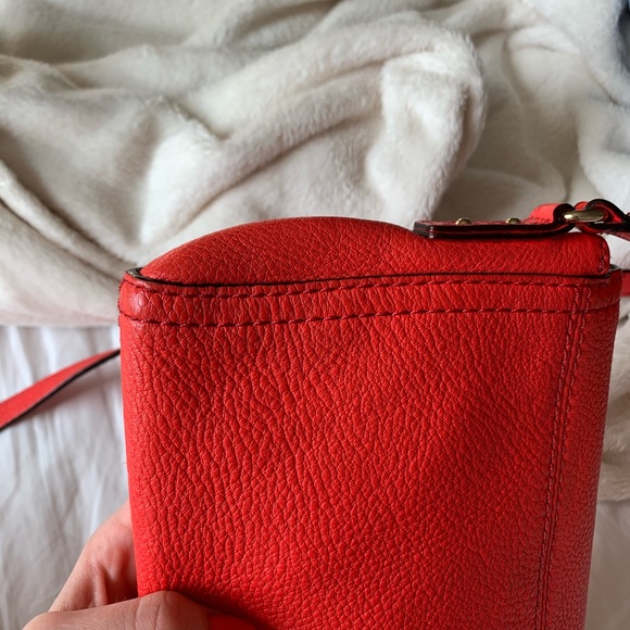 Kate Spade red crossbody bag - Picture 3 of 5